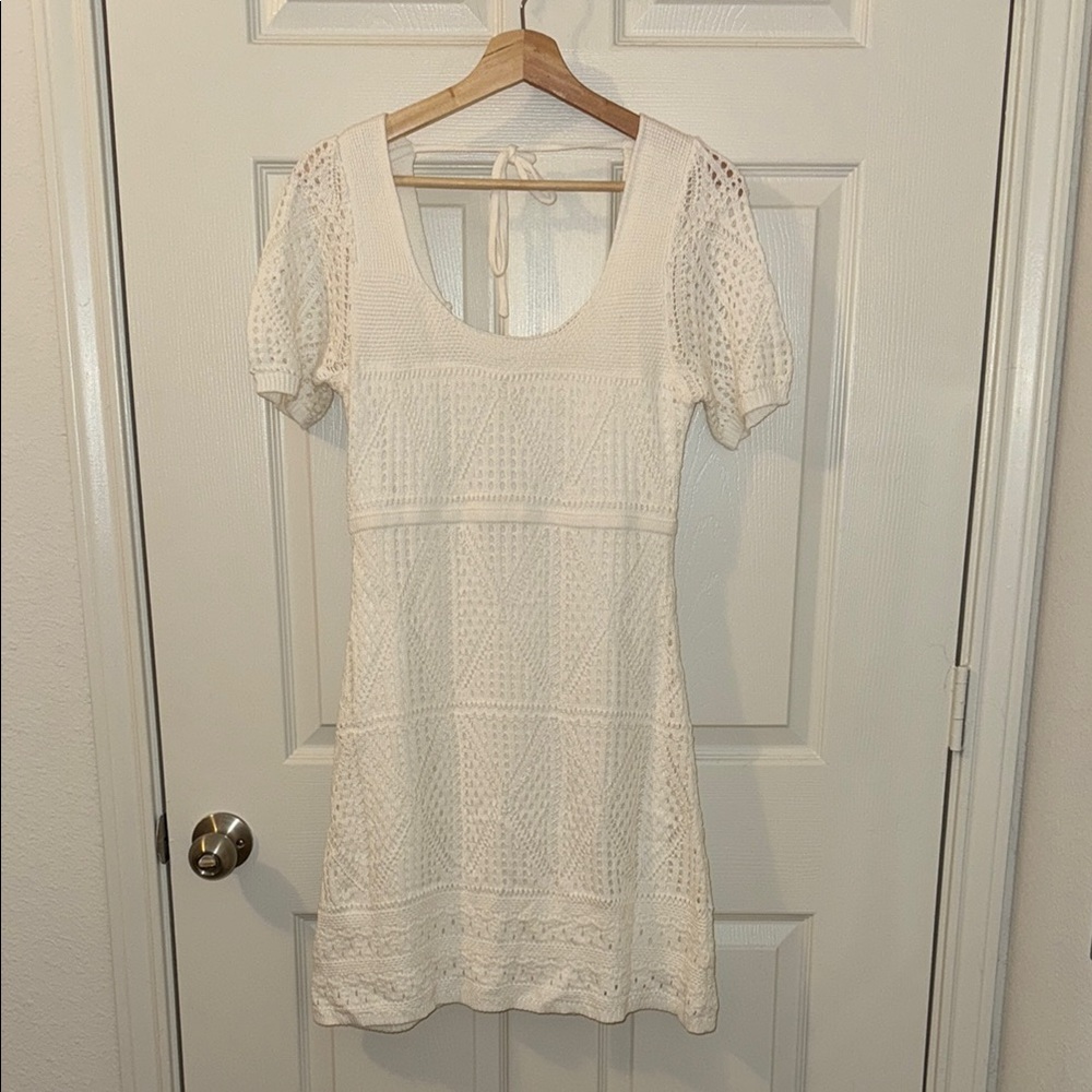 NWT wishlist keah white mini dress size small
